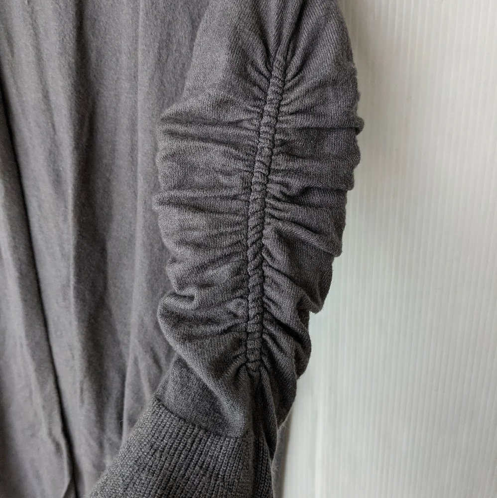 HINGE bell sleeve open front longline gray cardigan sweater - Picture 10 of 11